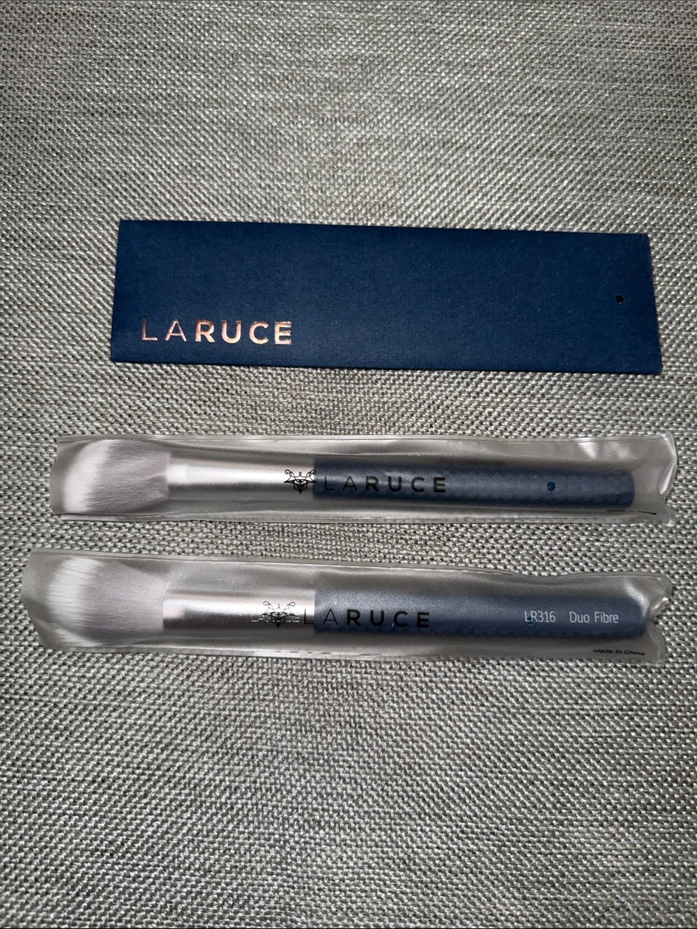 Laruce 5 pc face and eye brush set sealed brand new